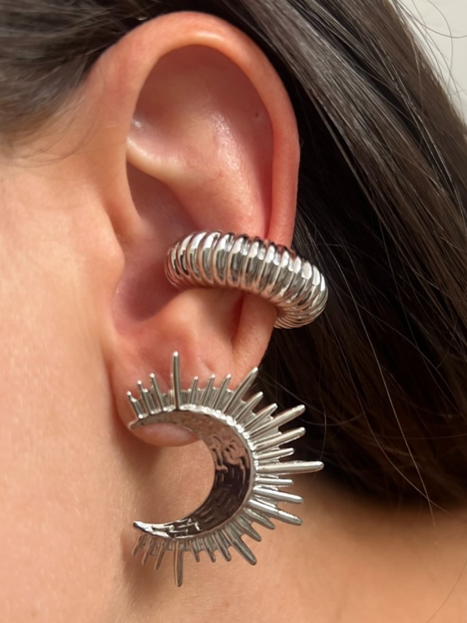 Piercing Fake Tubo Prata Detalhado